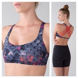 Lululemon Free to Be Wild Criss Cross Sports Bra